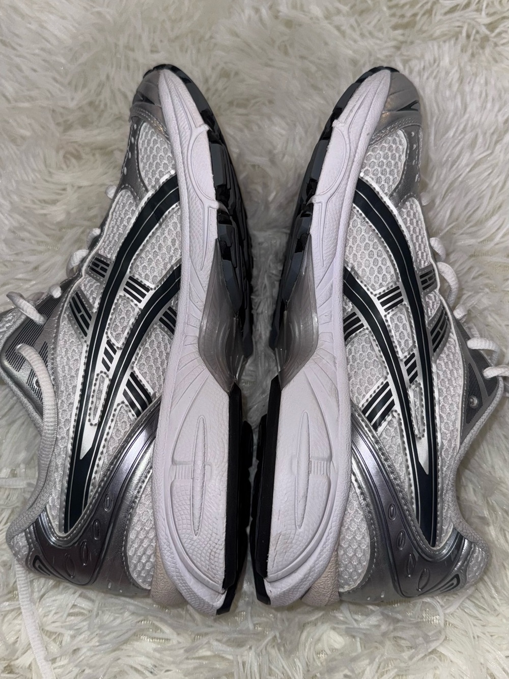 ASICS Women's Silver and White Athletic Running Shoes - Picture 4 of 7